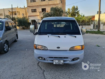 باص هيونداي H100 نخب2000
