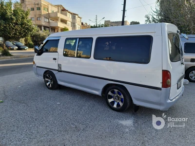 باص هيونداي H100 نخب2000