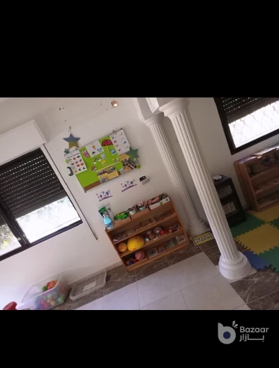 اغراض روضه وحضانه للبيع بسعر حرق