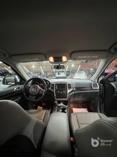 Jeep Grand cherokee Laredo 4x4 2011 🔥