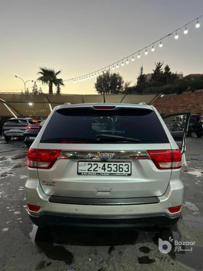 Jeep Grand cherokee Laredo 4x4 2011 🔥