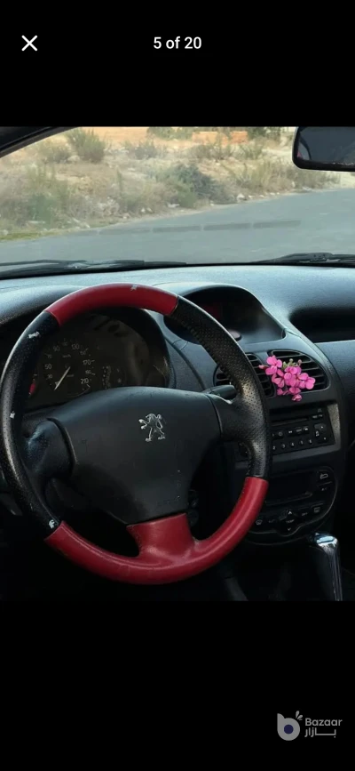 سياره بيجو 206cc فحص 2 جيد 2 مضروب كوشوك نضيف مطلوب فيها 3000  قابل لا التفاوض الرجاء عدم التبخيس