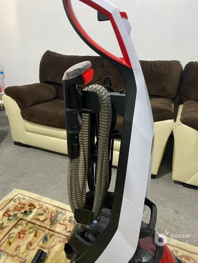 مكنسة بيسل لغسيل السجاد والكنب