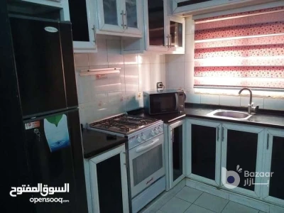 شقة مفروشة للإيجار في جبل الزهور