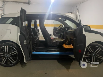 BMW I3 2015 in excellent condition for immediate sale