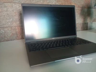 لابتوب نوع Dell قوي جداً وحديث