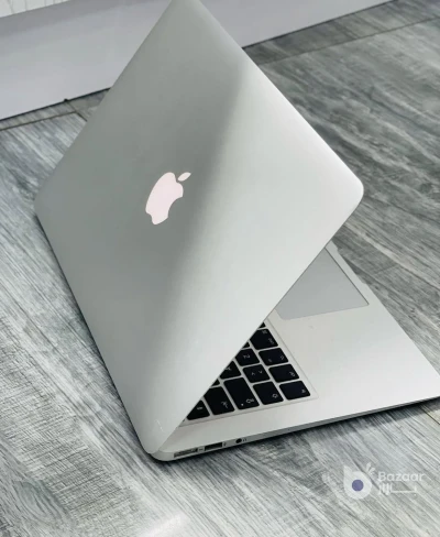 لاب توب ماك بوك